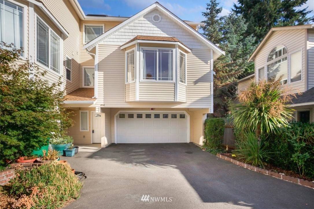 821 N 145th CT #808, Shoreline, WA 98133