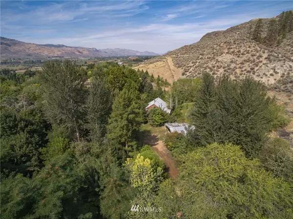 8 D O'Neil RD, Oroville, WA 98844