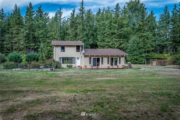 7586 Goodwin RD, Everson, WA 98247