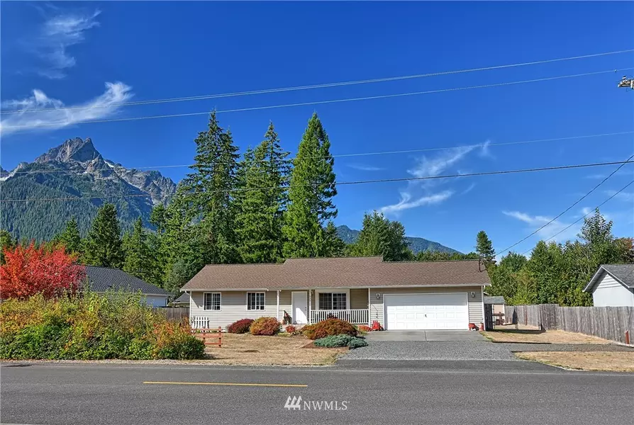 535 Sauk AVE, Darrington, WA 98241