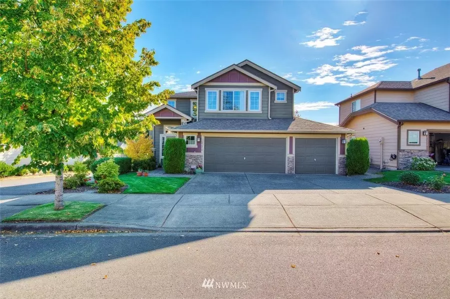 27210 104th AVE SE, Kent, WA 98030