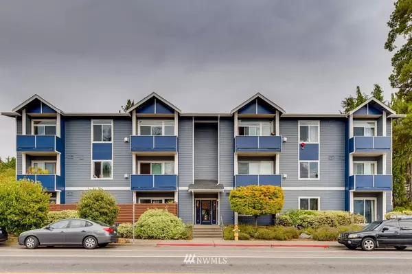 16528 5th Avenue NE #301, Shoreline, WA 98155