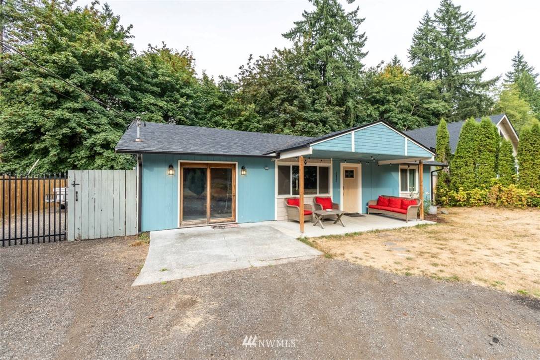 7637 Greenridge LOOP SW, Olympia, WA 98512