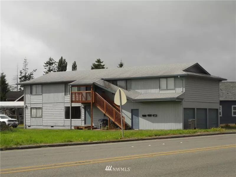 100 E Scott ST #1-3, Aberdeen, WA 98520