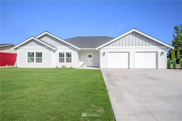 454 8th ST, Blaine, WA 98230