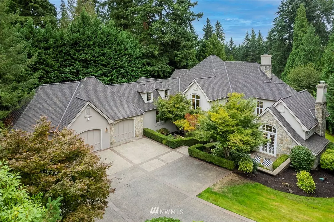 Bellevue, WA 98005,13652 NE 37th PL