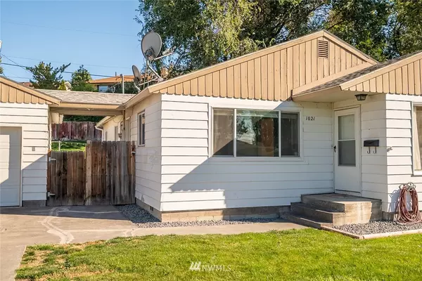 Moses Lake, WA 98837,1021 S Grant ST