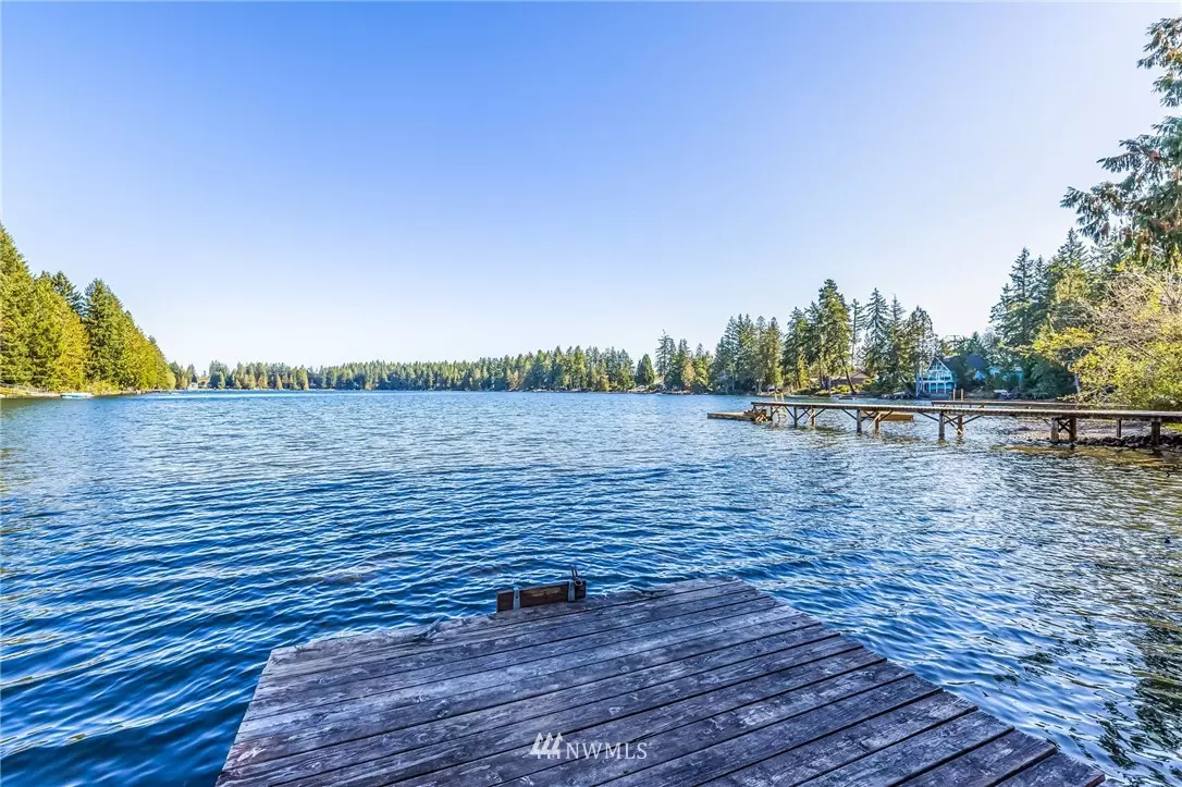 Grapeview, WA 98546,690 E Benson Lake DR