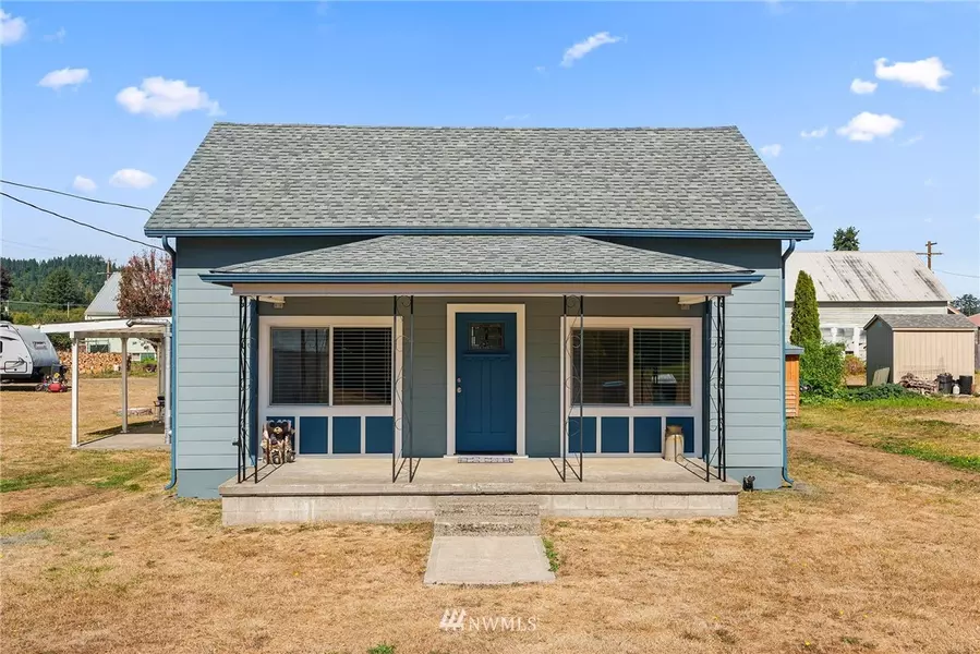 212 3rd AVE, Pe Ell, WA 98572