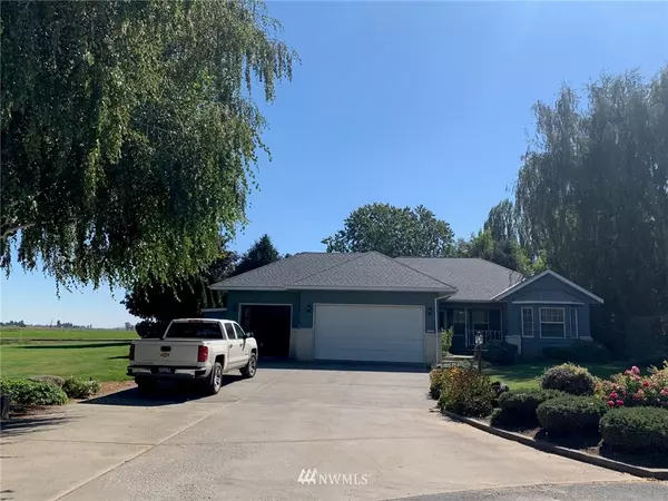 814 S Mockingbird CT, Othello, WA 99344