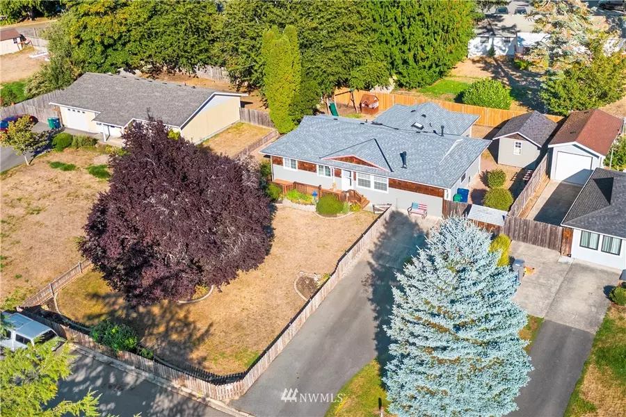 7544 206th PL NE, Redmond, WA 98053