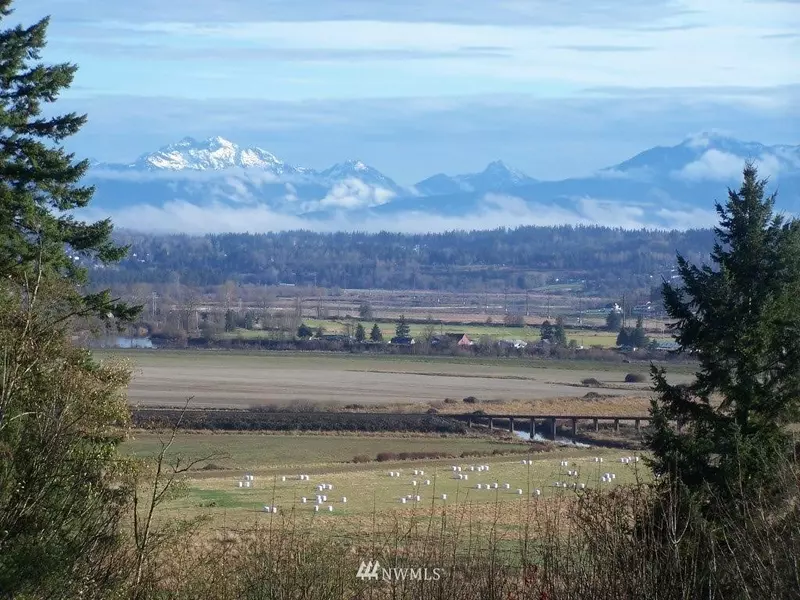 7317 E Heather Way, Everett, WA 98203