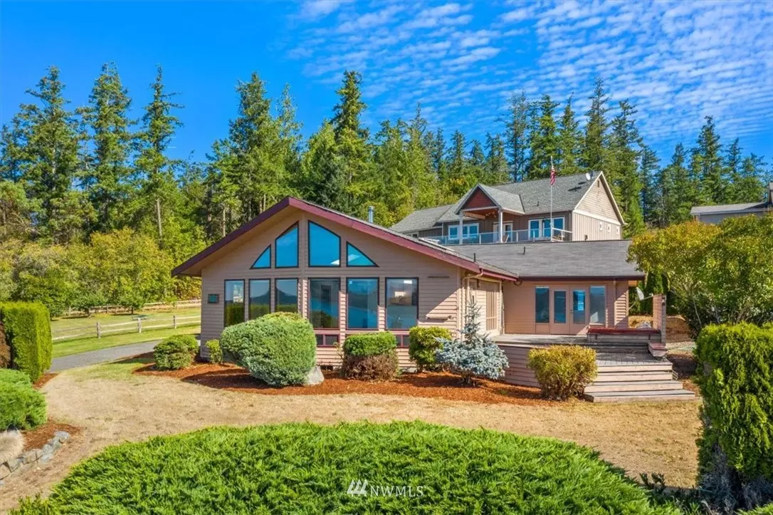 Camano Island, WA 98282,737 Onamac WAY