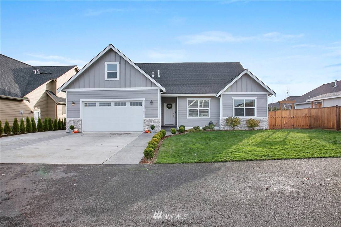 2074 Woodsman DR, Lynden, WA 98264