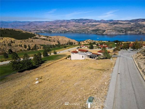 328 Paintbrush WAY, Chelan, WA 98816