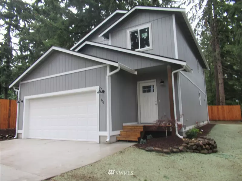 151 NE Briggadun DR, Belfair, WA 98528