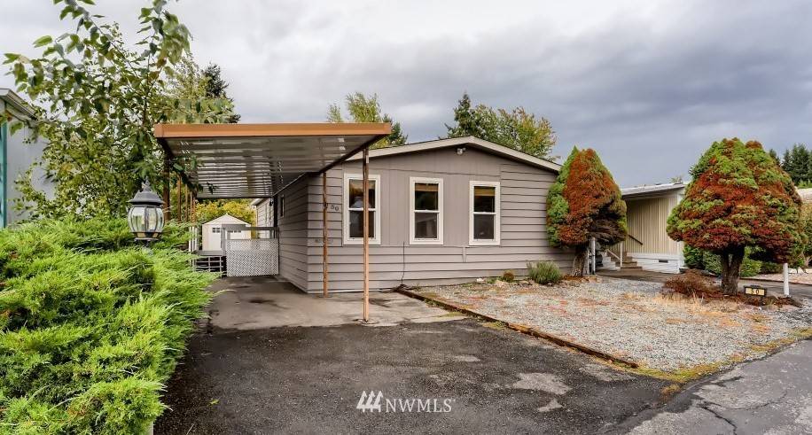 7031 NE 175th ST #50, Kenmore, WA 98028