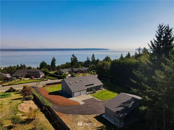 Camano Island, WA 98282,520 Green Island WAY