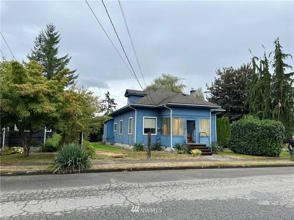 512 3rd ST, Sultan, WA 98294