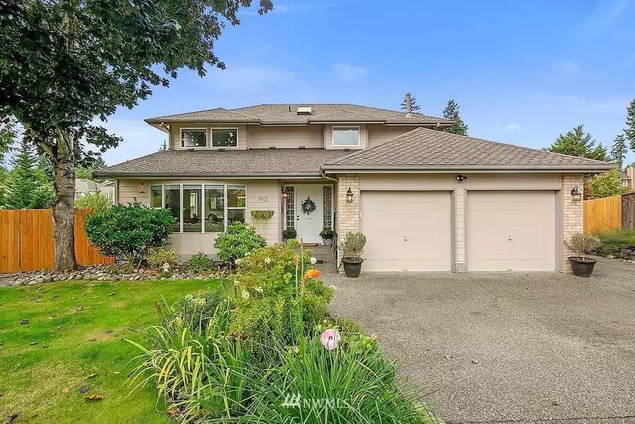 1913 S 374th PL, Federal Way, WA 98003