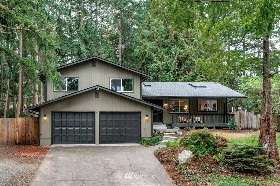 12506 37th Avenue Ct NW, Gig Harbor, WA 98332