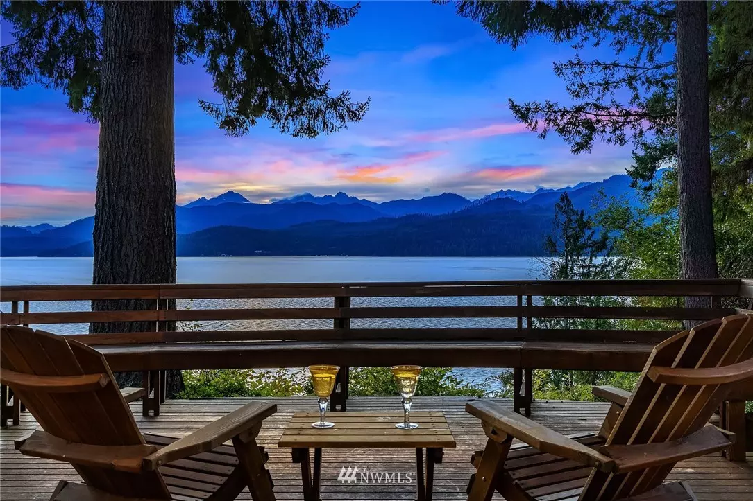 Seabeck, WA 98380,935 Hood DR NW