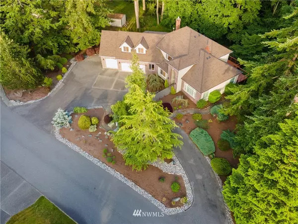 3970 Bay LN, Anacortes, WA 98221