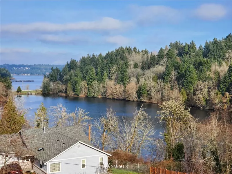 7634 E Montana ST, Port Orchard, WA 98366