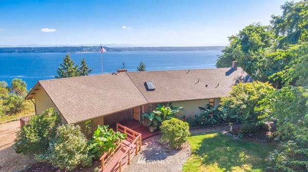 19038 Ridge RD SW, Vashon, WA 98070