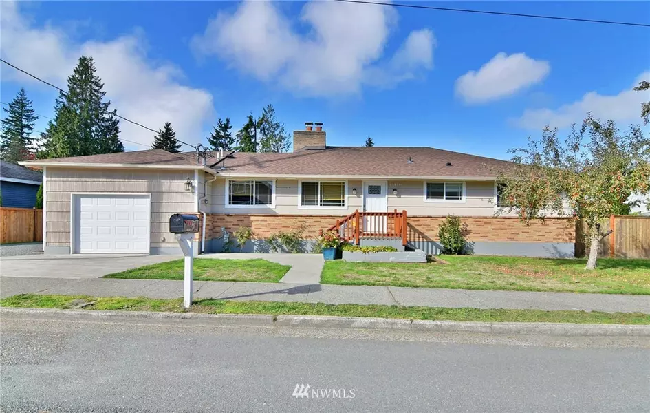 19814 76th AVE W, Lynnwood, WA 98036