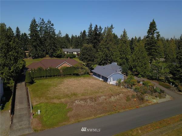 999 Sunrise View AVE, Sequim, WA 98382