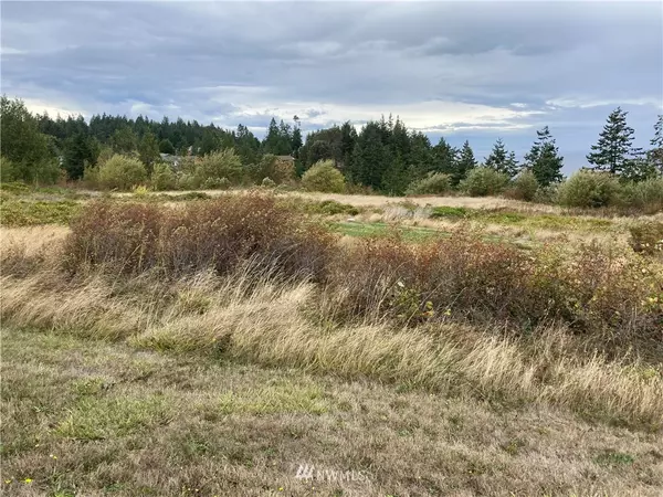 Sequim, WA 98382,570 North ST