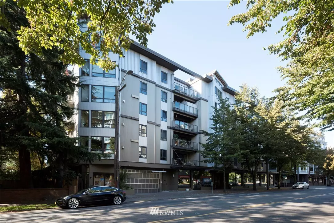 Seattle, WA 98136,5001 California AVE SW #610