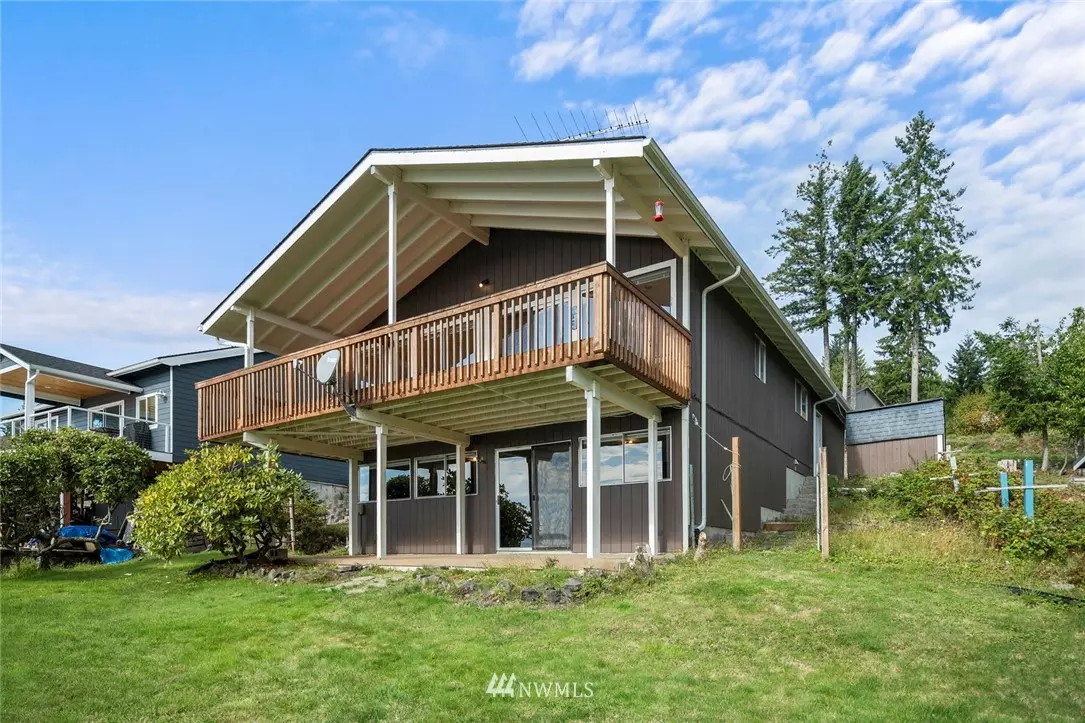 Grapeview, WA 98546,360 E Madrona Parkway