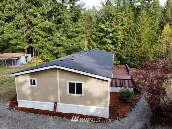 Grapeview, WA 98546,30 E Savage LN