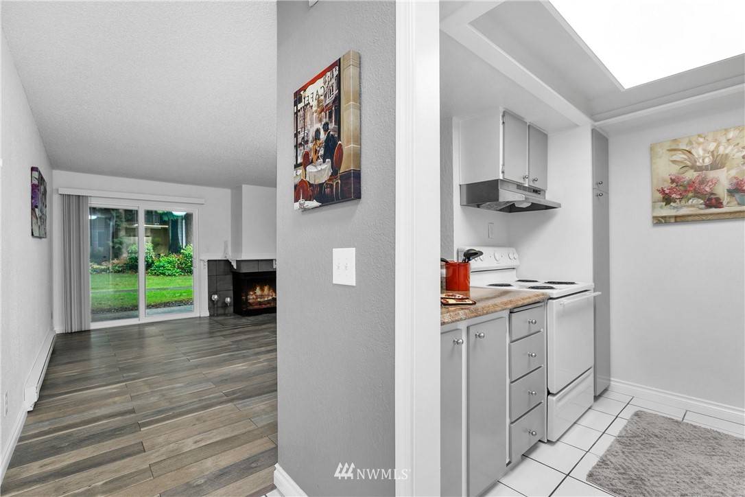 33011 18th PL S #F106, Federal Way, WA 98003