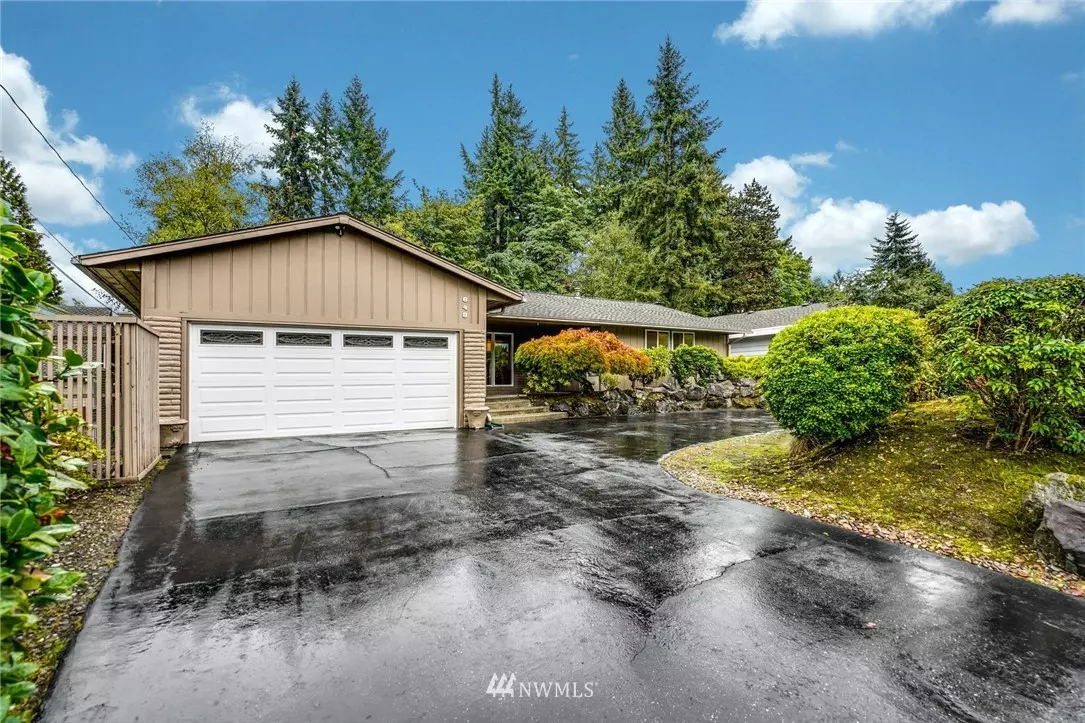 Bellevue, WA 98005,648 129th PL NE