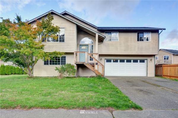 8230 63rd DR NE, Marysville, WA 98270