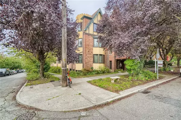 Seattle, WA 98122,1101 17th AVE ##308