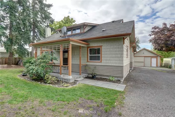 2532 Mtn View AVE W, University Place, WA 98466
