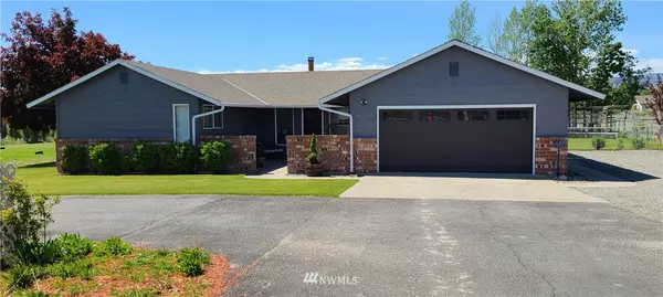 35 Red Apple DR, Omak, WA 98841