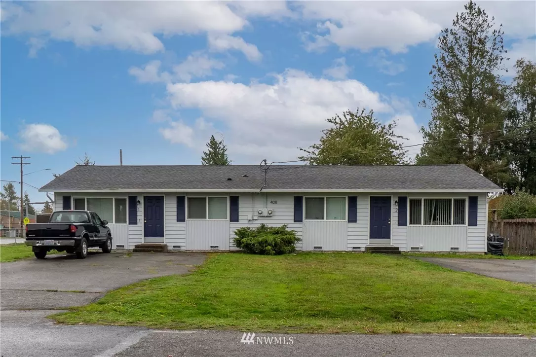 Everett, WA 98204,408 115th PL SW #1-2