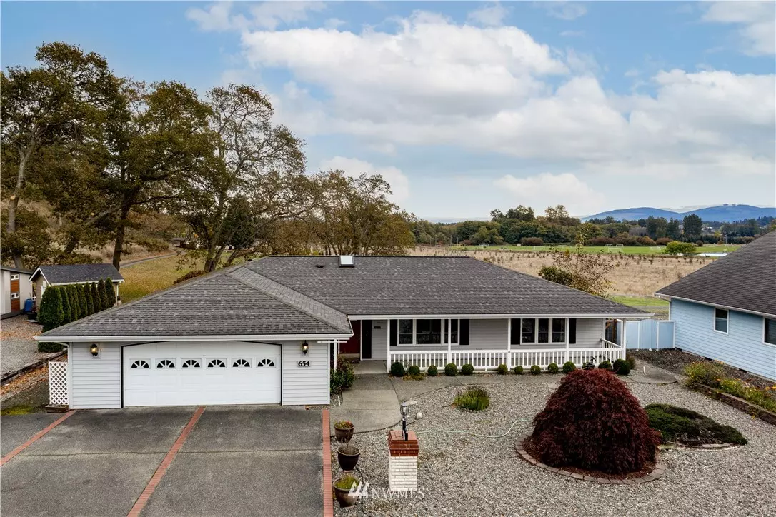 Sequim, WA 98382,654 E Oak Tree CIR