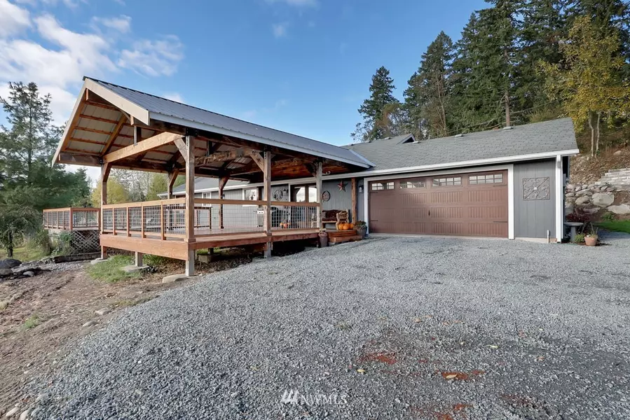 40713 Dean Kreger RD E, Eatonville, WA 98328