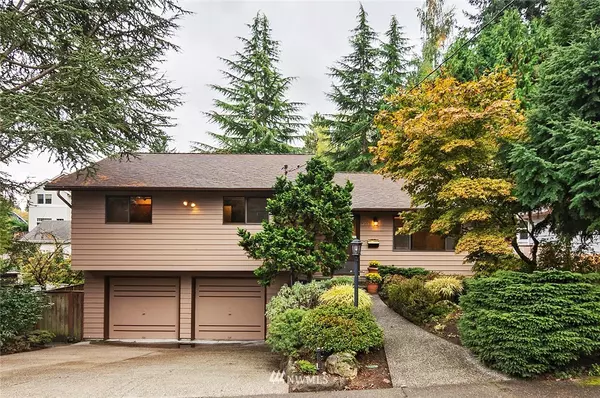 3533 NE 93rd ST, Seattle, WA 98115