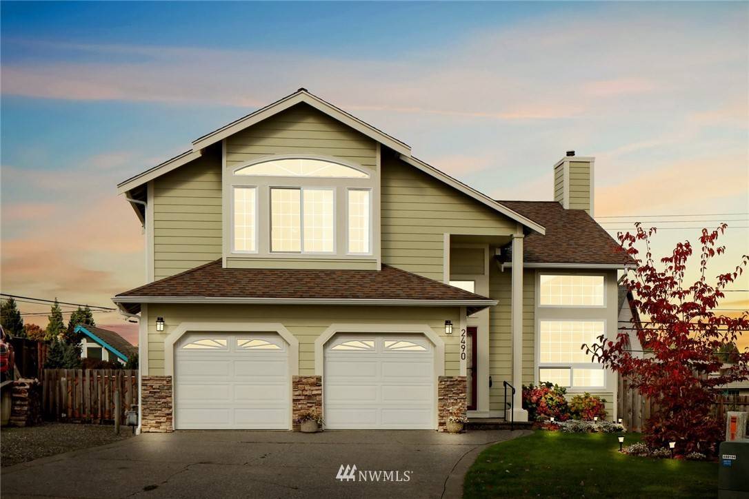 2490 Pine DR, Ferndale, WA 98248