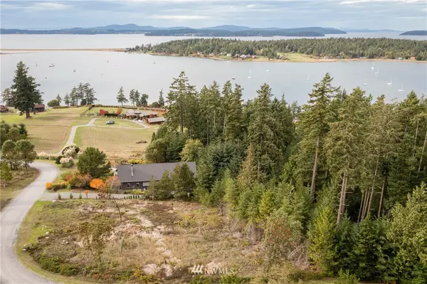 295 Rum Runner RD, Lopez Island, WA 98261