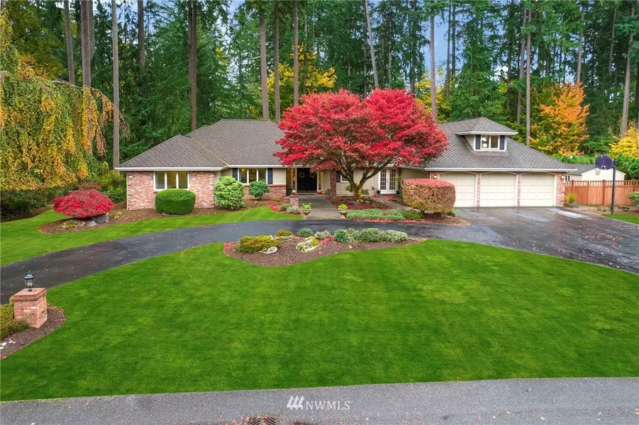 16640 168th PL NE, Woodinville, WA 98072