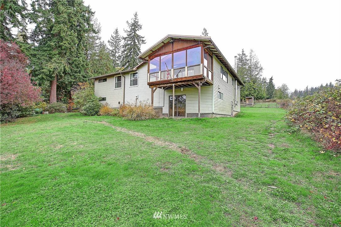 777 NE Camano DR, Camano Island, WA 98282