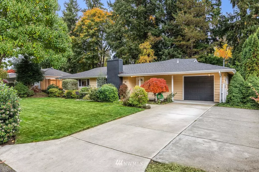 414 165th AVE SE, Bellevue, WA 98008